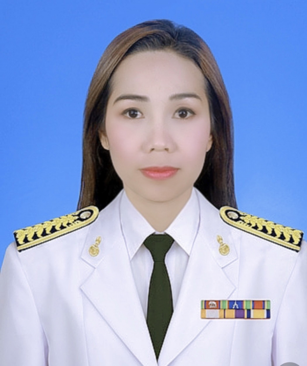 นางสาวนนทลี จิตตพงศ์
